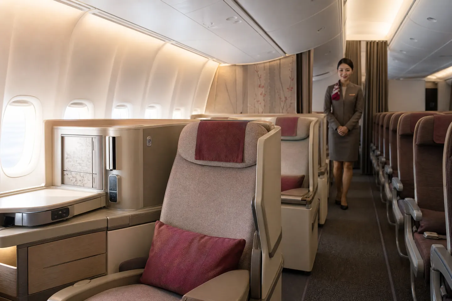 Không gian cabin hạng ghế của Asiana Airlines trên hành trình đi Mỹ