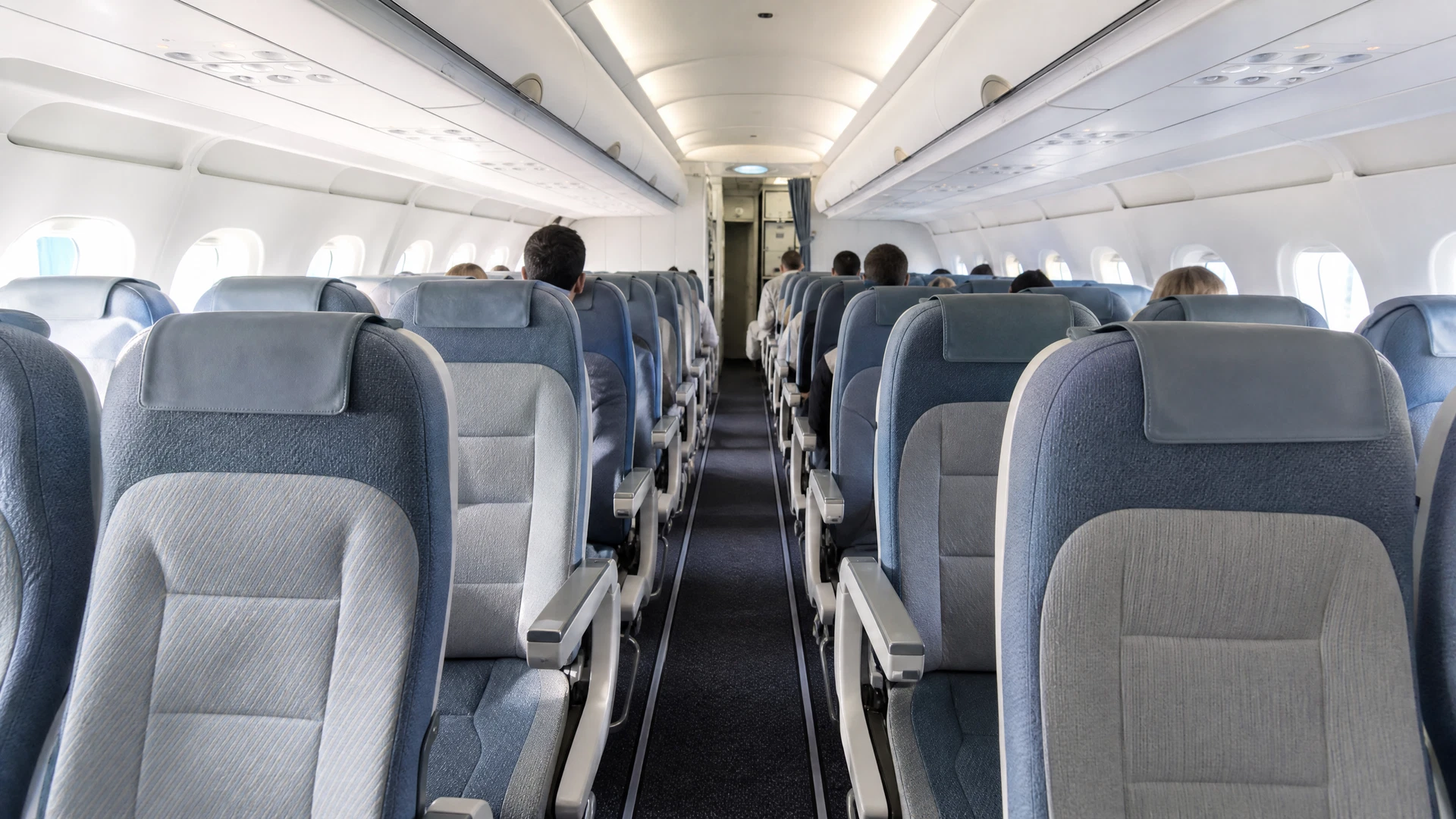 Cabin Phổ thông China Southern Airlines đi Mỹ